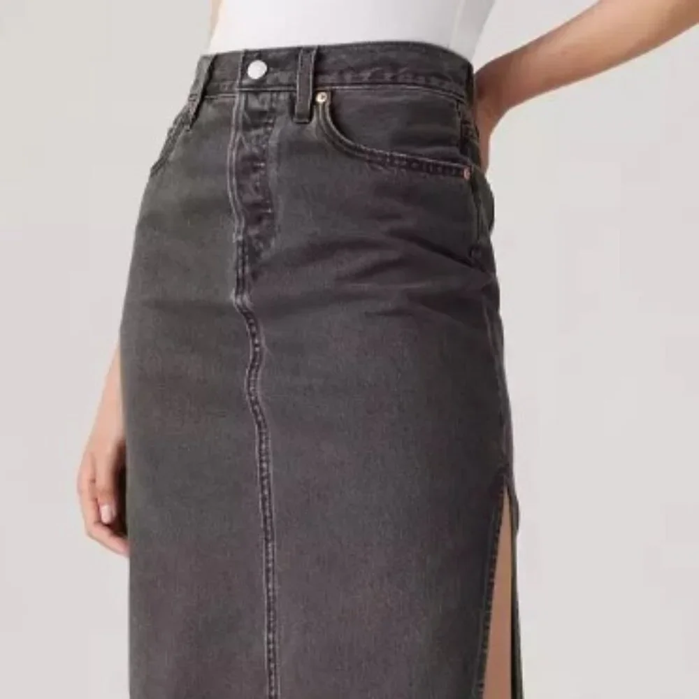 Levi's - Picture 1 of 12